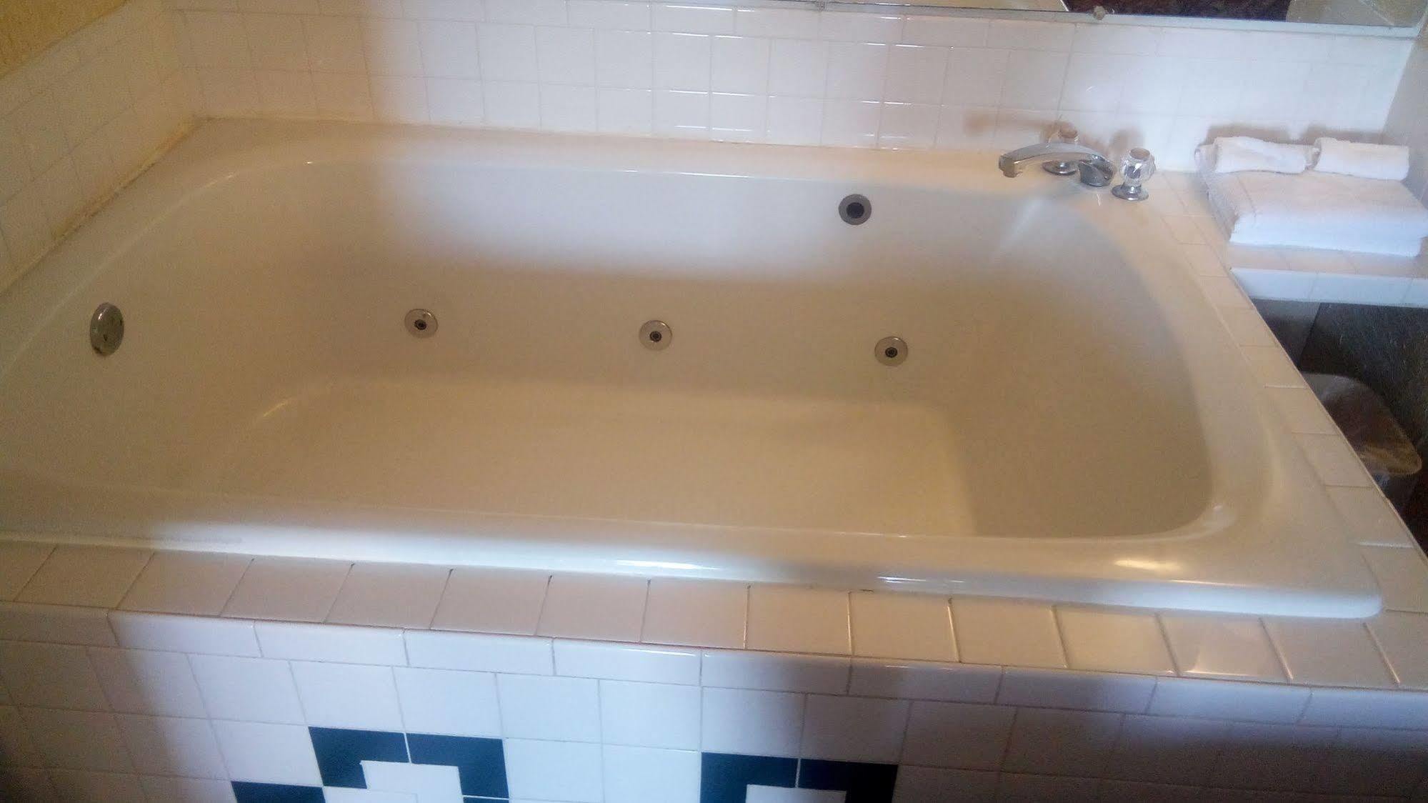 Travelers Inn Elizabethton Zewnętrze zdjęcie