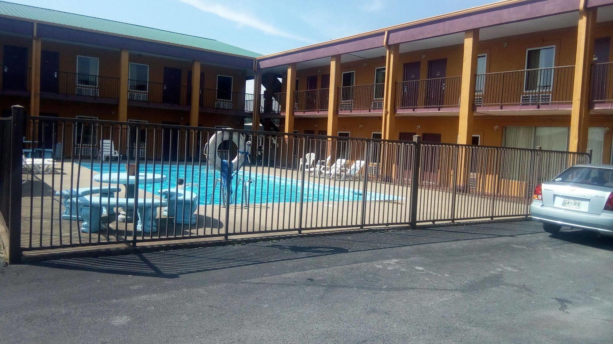 Travelers Inn Elizabethton Zewnętrze zdjęcie